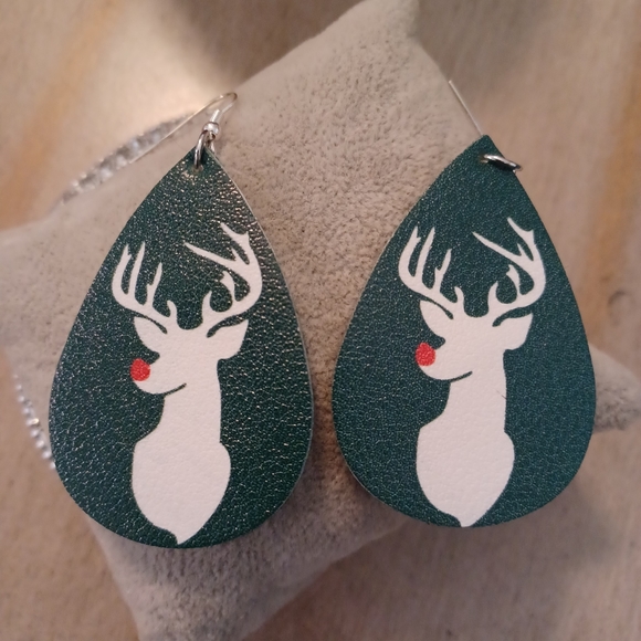 Green Leather Teardrop Reindeer Dangle Drop Earrings - Picture 3 of 5